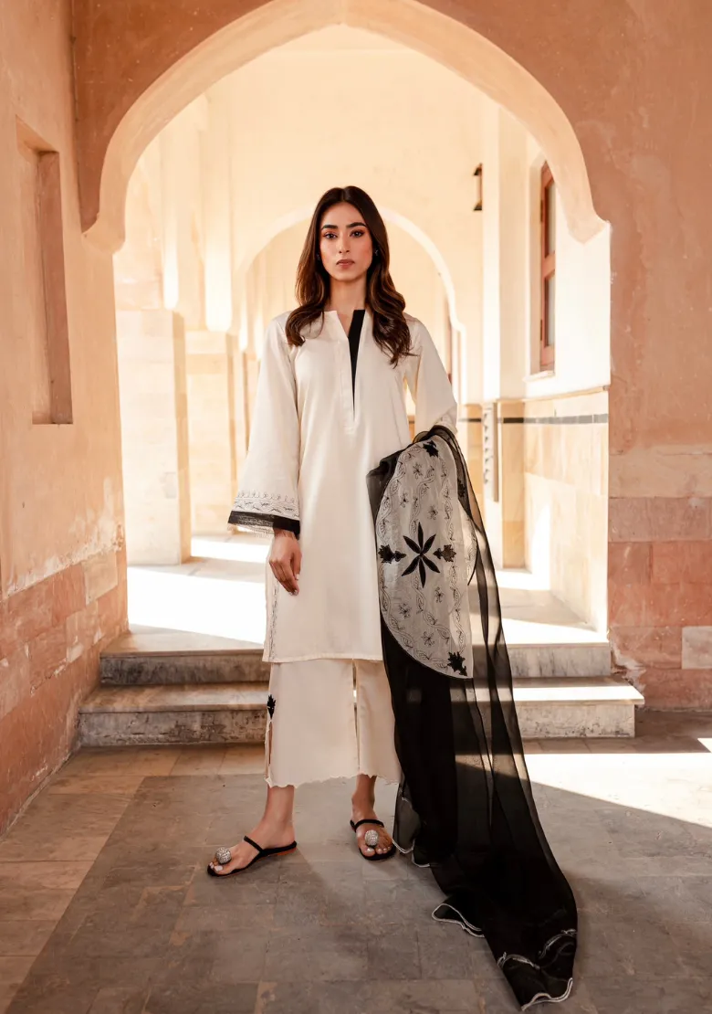 Summer Rtw '24 - Inara Dupatta